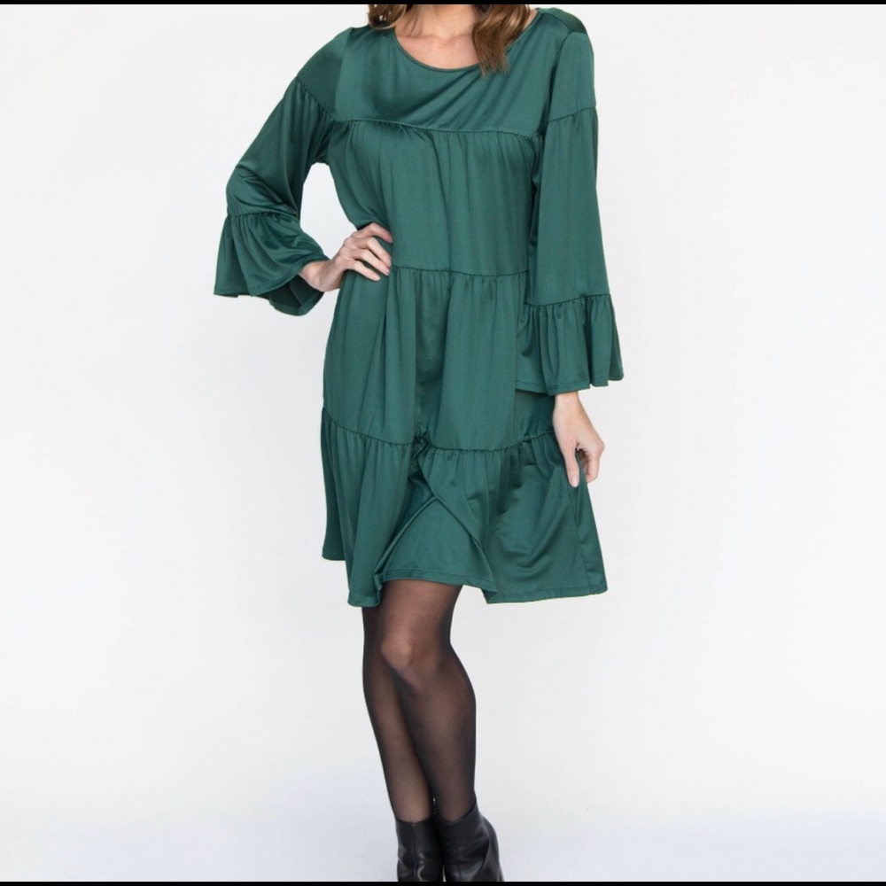 NWT Agnes & Dora Holiday Dress in Emerald XS